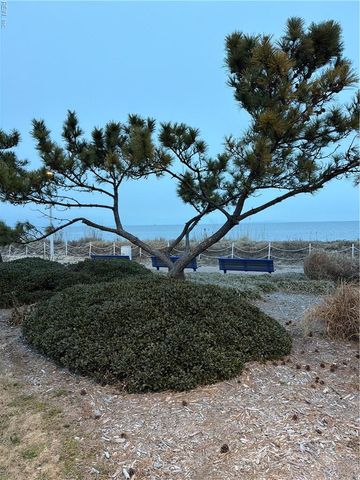 737 W Ocean View Ave Apt A, Norfolk, VA 23503