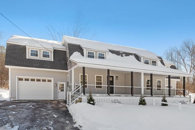 120 Townsend Sreet 2, Pepperell, MA 01463