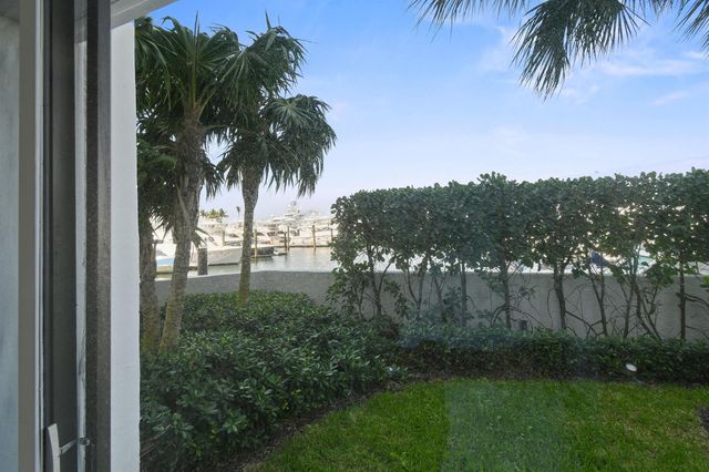 108 Lakeshore Drive 140, North Palm Beach, FL 33408