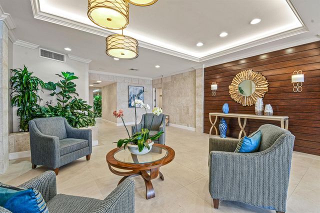 108 Lakeshore Drive 140, North Palm Beach, FL 33408