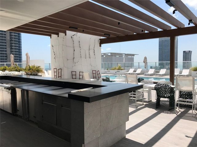 1010 BRICKELL AVE 2110, Miami, FL 33131