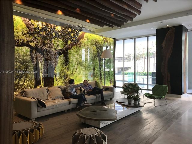 1010 BRICKELL AVE 2110, Miami, FL 33131