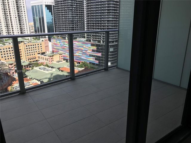 1010 BRICKELL AVE 2110, Miami, FL 33131