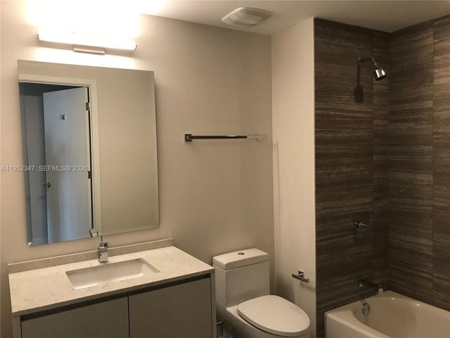 1010 BRICKELL AVE 2110, Miami, FL 33131