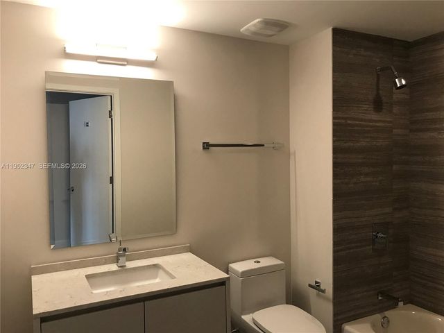 1010 BRICKELL AVE 2110, Miami, FL 33131