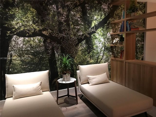 1010 BRICKELL AVE 2110, Miami, FL 33131