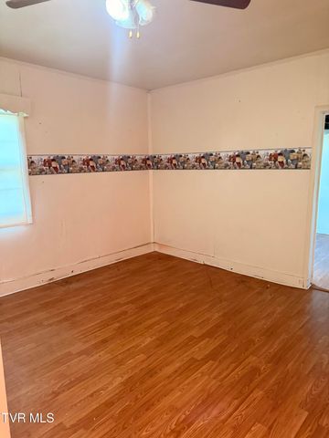 1825 Old Asheville Highway, Greeneville, TN 37743