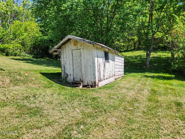 1825 Old Asheville Highway, Greeneville, TN 37743