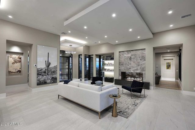 24386 N 124TH Street, Scottsdale, AZ 85255