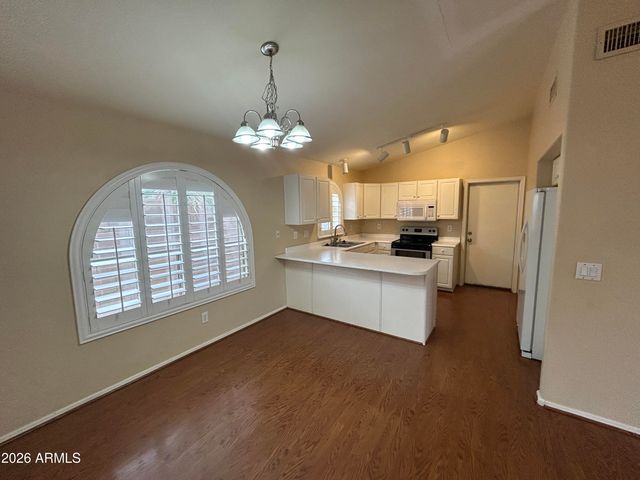 12813 W PALM Lane, Avondale, AZ 85392