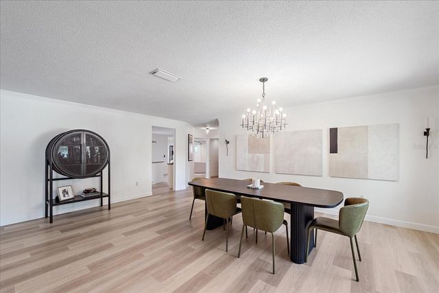 1734 RIVIERA CIRCLE, Sarasota, FL 34232