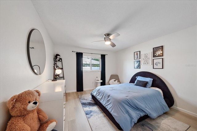 1734 RIVIERA CIRCLE, Sarasota, FL 34232