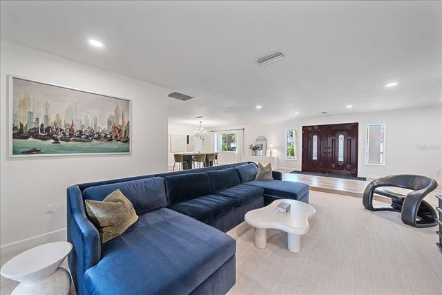 1734 RIVIERA CIRCLE, Sarasota, FL 34232