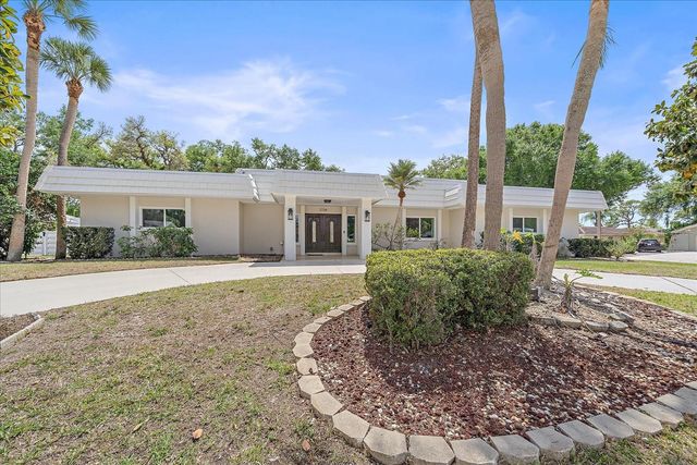 1734 RIVIERA CIRCLE, Sarasota, FL 34232
