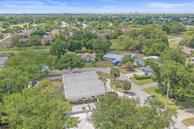 1734 RIVIERA CIRCLE, Sarasota, FL 34232