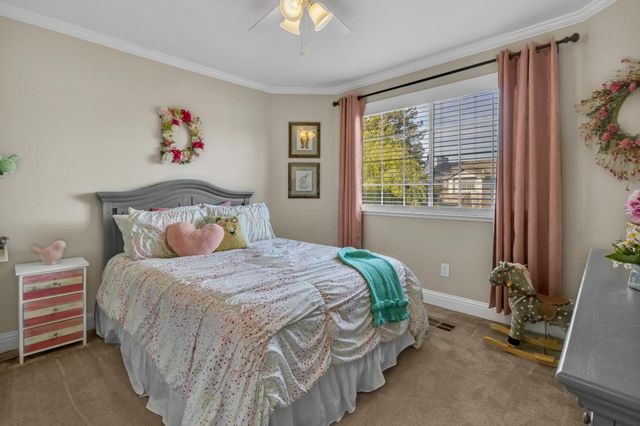 6120 Doubloon Ct, Elk Grove, CA 95758