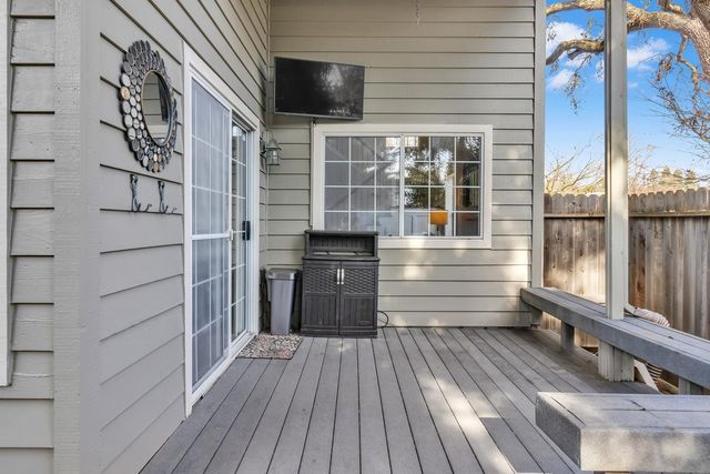 6120 Doubloon Ct, Elk Grove, CA 95758