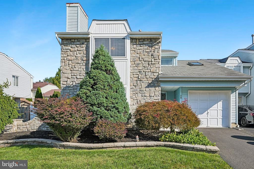 28 ALLISON RD, East Windsor Twp, NJ 08520