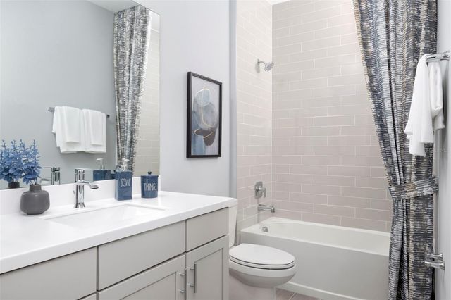12128 MEDITATION TRAIL, Venice, FL 34293