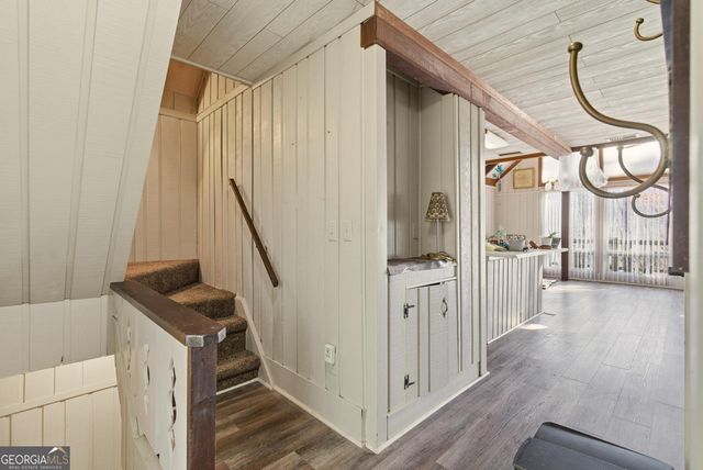 452 E Sugarbush Drive, Dillard, GA 30537