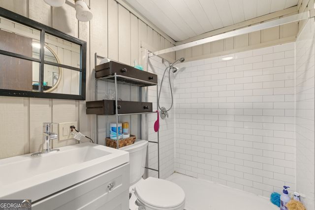 452 E Sugarbush Drive, Dillard, GA 30537