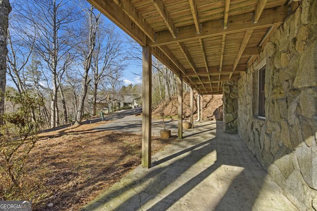 452 E Sugarbush Drive, Dillard, GA 30537