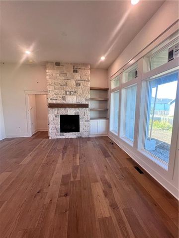 32282 W 165 Street, Gardner, KS 66030