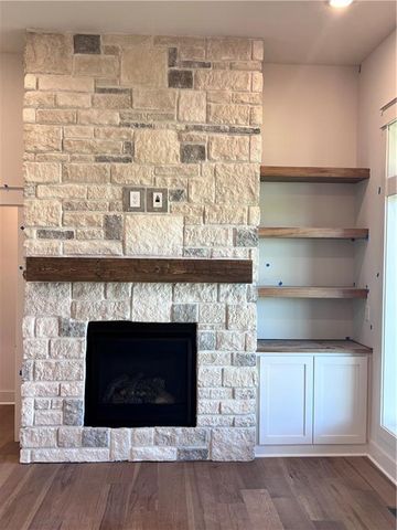 32282 W 165 Street, Gardner, KS 66030