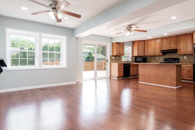 5087 Wilderness Trail, Rockford, IL 61114