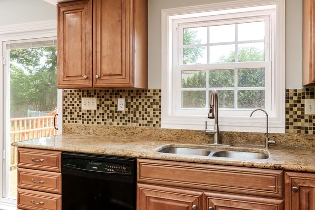 5087 Wilderness Trail, Rockford, IL 61114