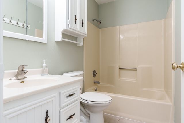 5087 Wilderness Trail, Rockford, IL 61114