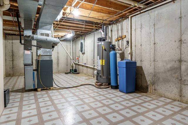 5087 Wilderness Trail, Rockford, IL 61114