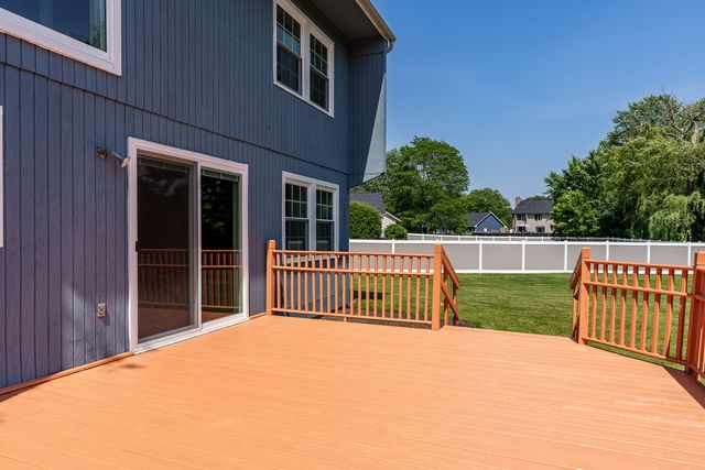 5087 Wilderness Trail, Rockford, IL 61114