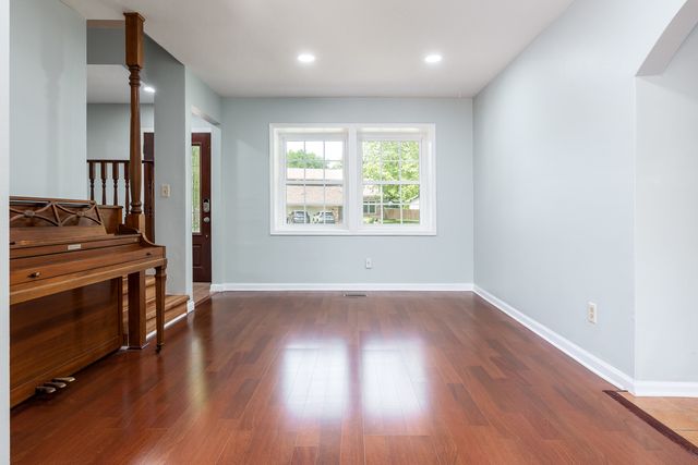 5087 Wilderness Trail, Rockford, IL 61114