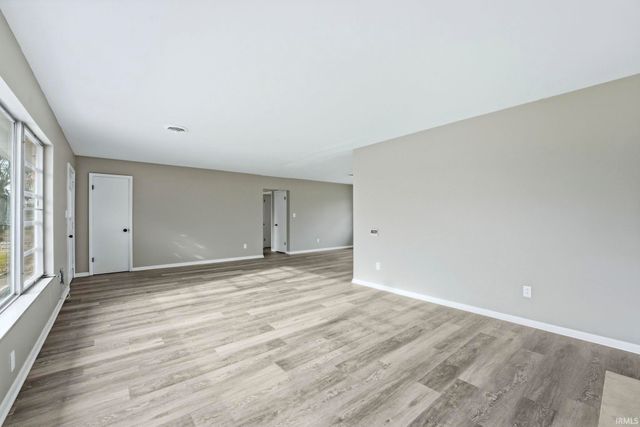 2535 Hoevelwood Drive, Fort Wayne, IN 46806