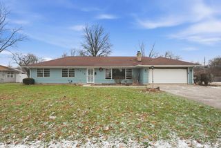 2535 Hoevelwood Drive, Fort Wayne, IN 46806