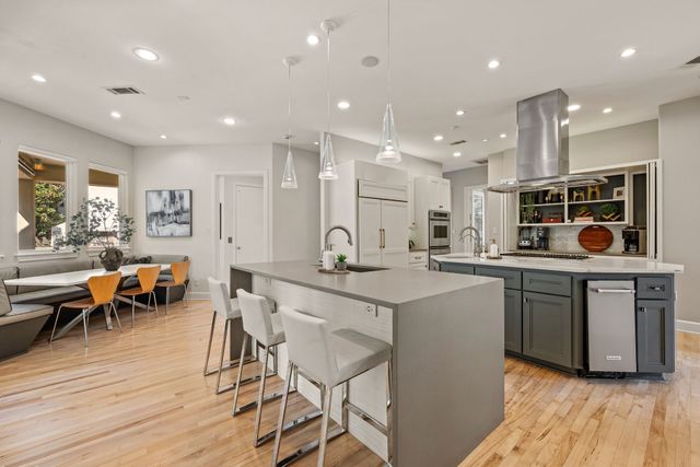 3028 Mountainview Court, Grapevine, TX 76051