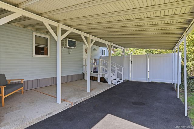 36 sunflower, Bohemia, NY 11716