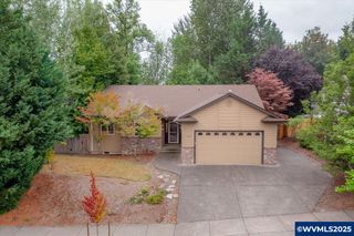 920 Orchardview Av NW, Salem, OR 97304