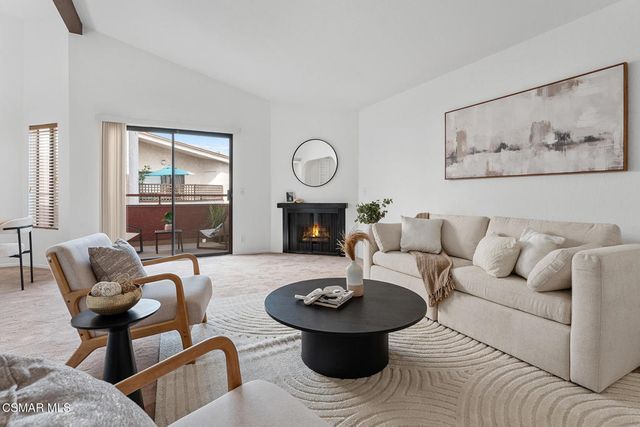 11939 Weddington Street 313, Valley Village, CA 91607