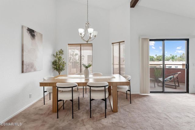 11939 Weddington Street 313, Valley Village, CA 91607