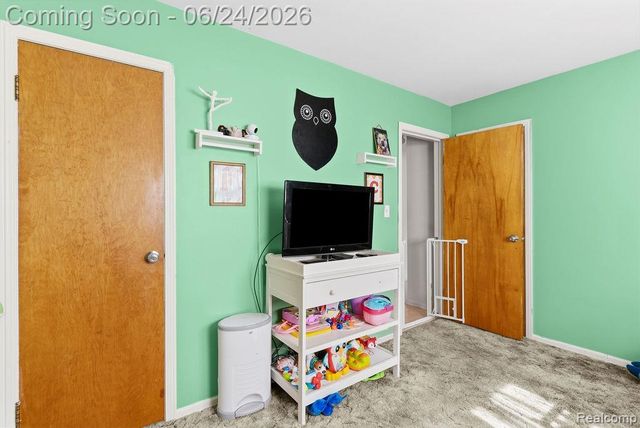 426 S Vernon Avenue, Flint, MI 48503