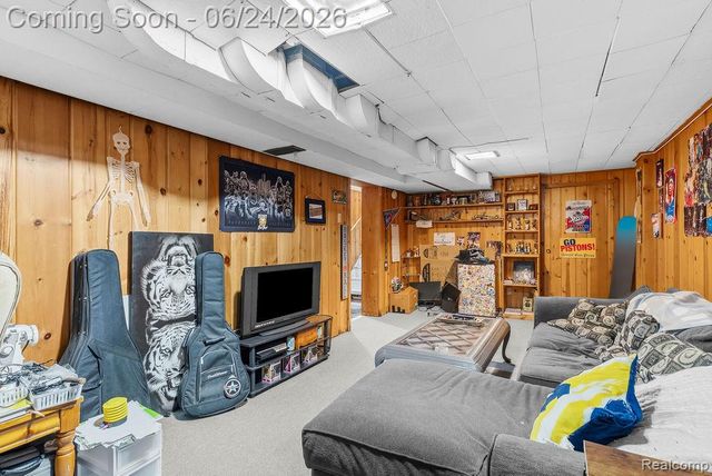 426 S Vernon Avenue, Flint, MI 48503