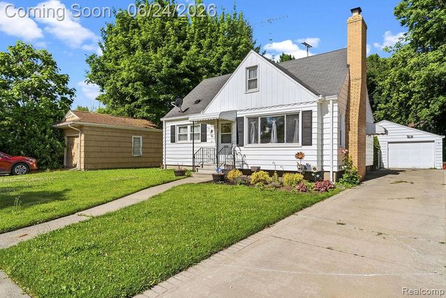 426 S Vernon Avenue, Flint, MI 48503