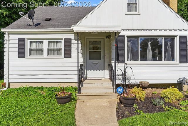 426 S Vernon Avenue, Flint, MI 48503