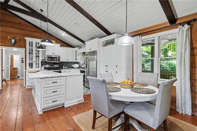 519 Pinecrest Road, Sautee Nacoochee, GA 30571