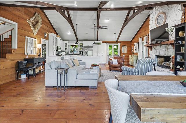 519 Pinecrest Road, Sautee Nacoochee, GA 30571