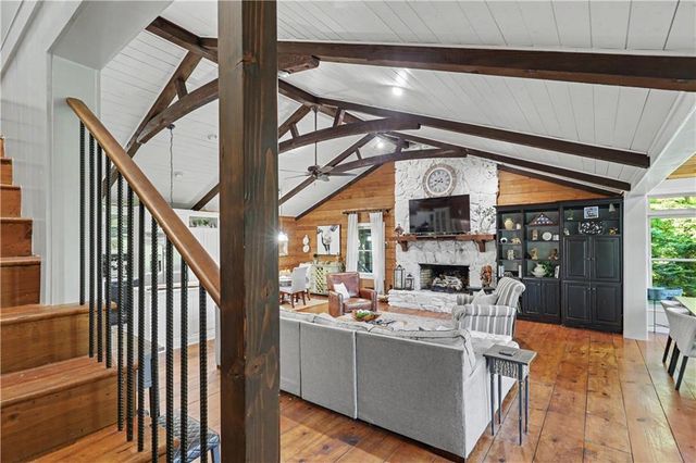 519 Pinecrest Road, Sautee Nacoochee, GA 30571