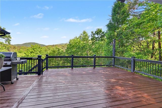 519 Pinecrest Road, Sautee Nacoochee, GA 30571