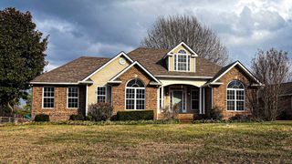 1508 Gray Fox Ln, Spring Hill, TN 37174